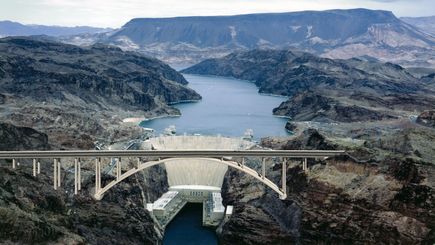 1 D�a: LA IMPRESIONANTE PRESA HOOVER POR AUTOB�S
